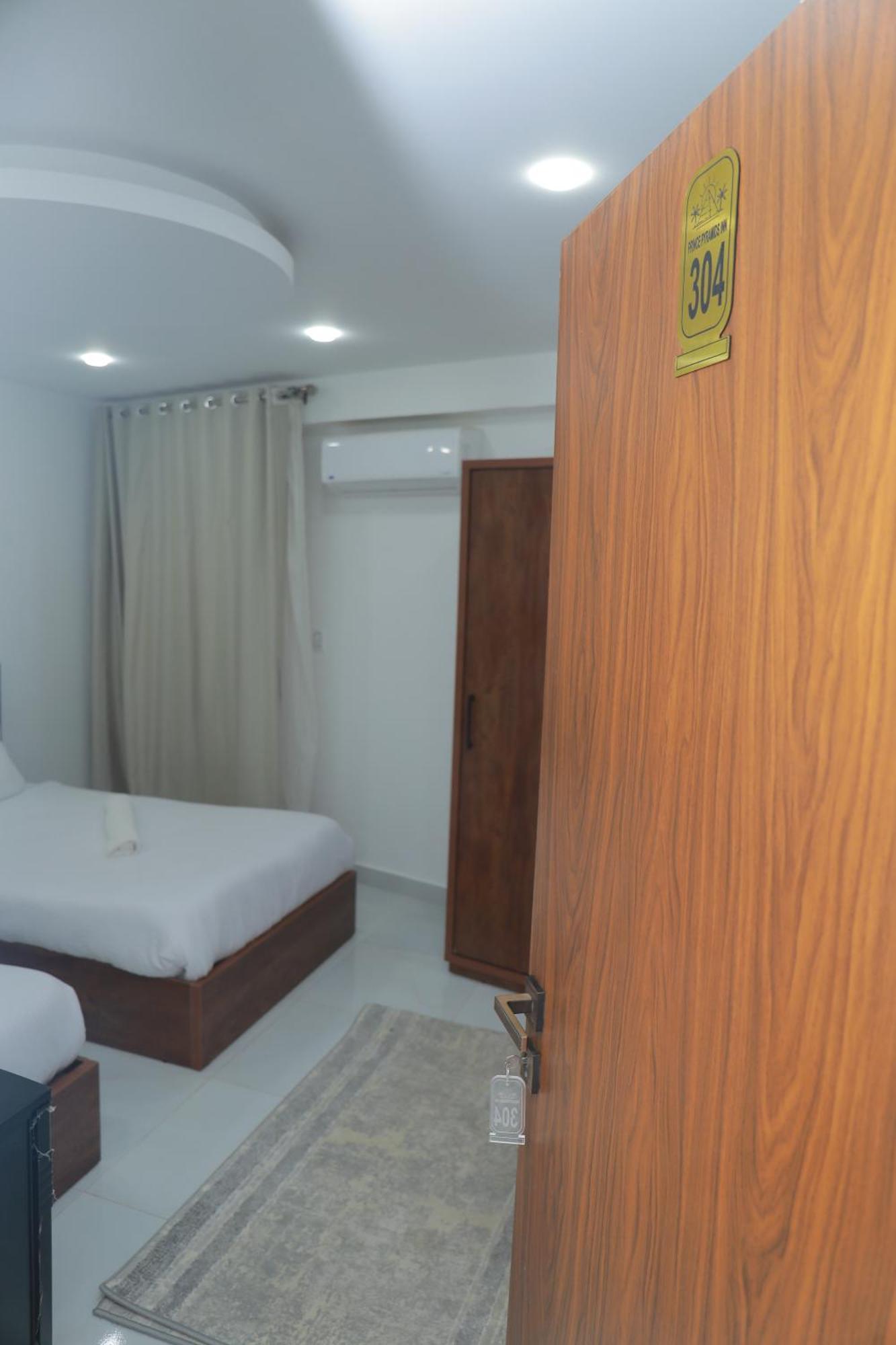 Prince Pyramids Inn Kafret el-Gabal 外观 照片