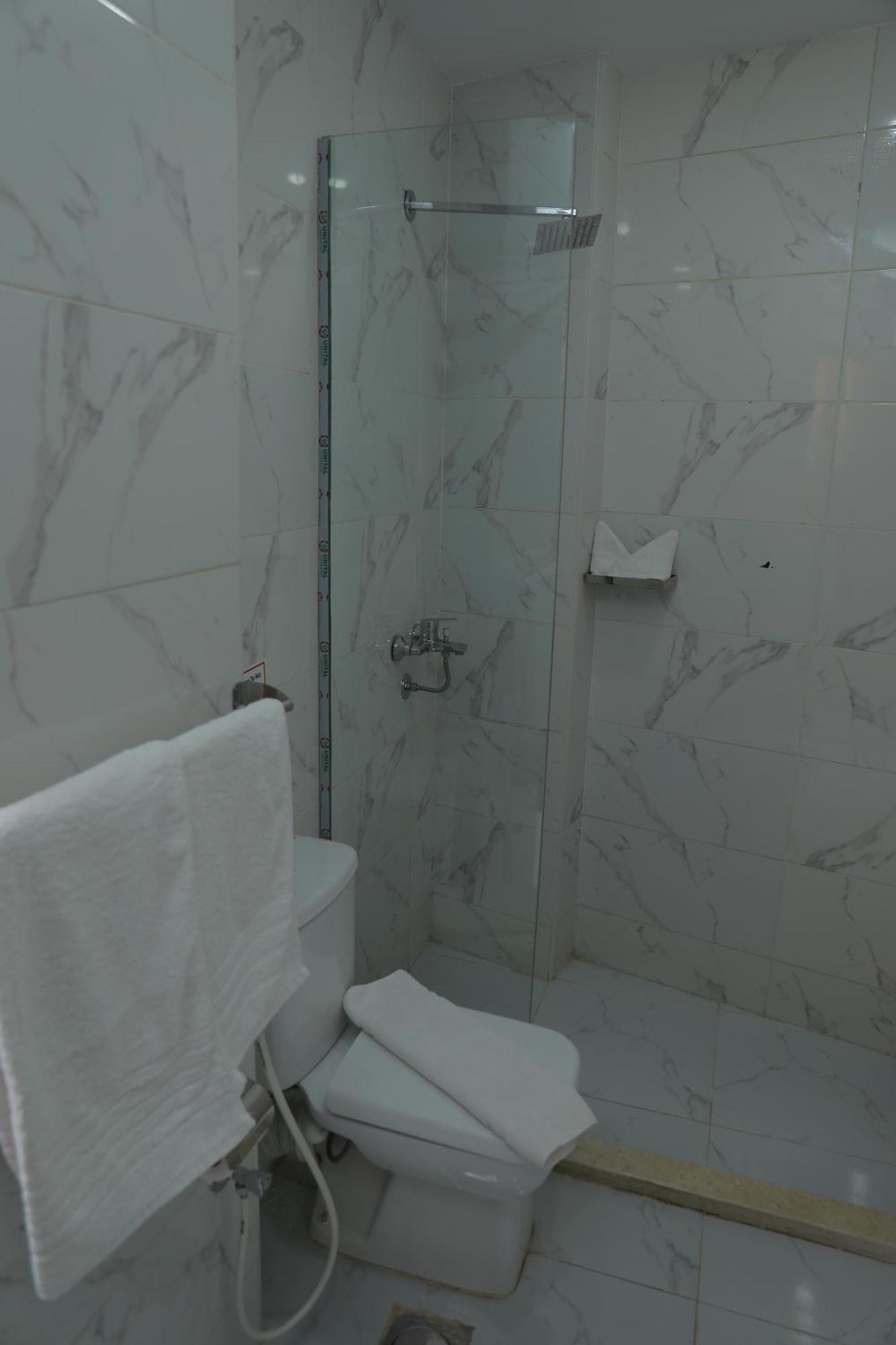 Prince Pyramids Inn Kafret el-Gabal 外观 照片