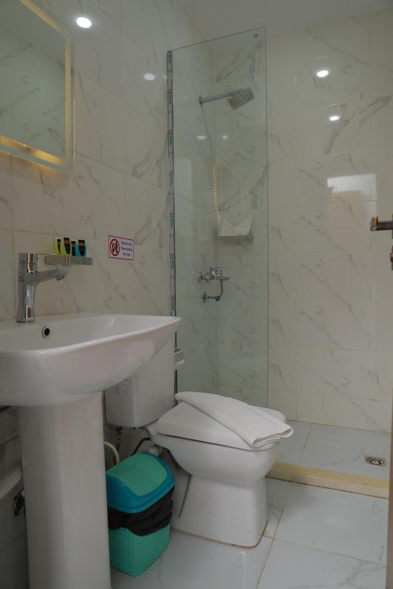 Prince Pyramids Inn Kafret el-Gabal 外观 照片