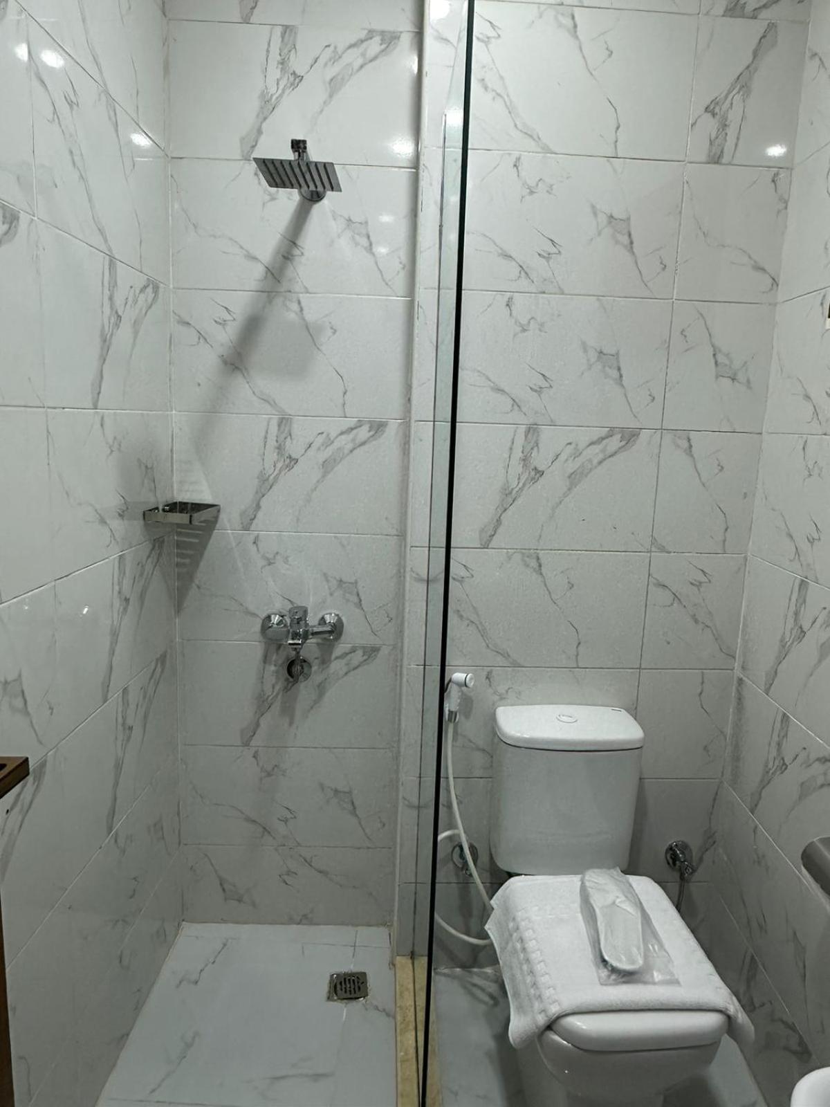 Prince Pyramids Inn Kafret el-Gabal 外观 照片